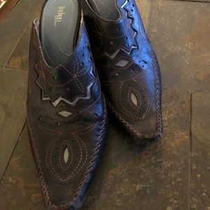 Indigo by Clarks fashion Mules Size 10